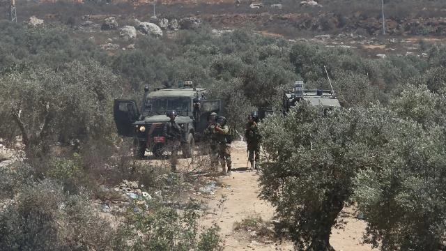 İsrail güçleri Batı Şeria'da 12 Filistinliyi yaraladı